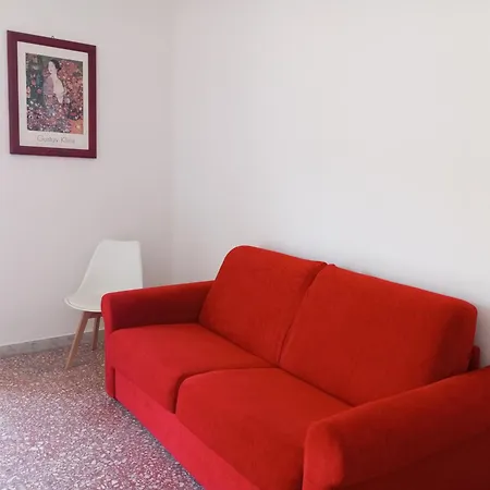 A Due Passi Dal Mare