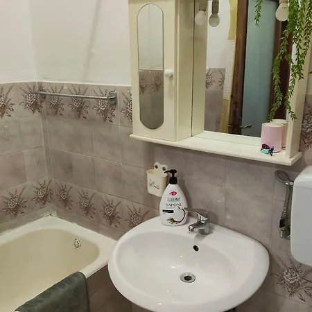 A Due Passi Dal Mare