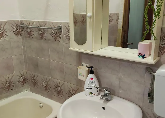 A Due Passi Dal Mare